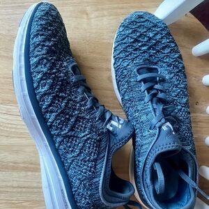 APL Women's TechLoom Phantom women’s size 10